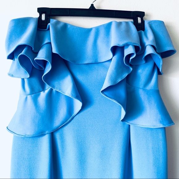 Alexia Admor • Strapless Sweetheat Ruffle Dress 12 - Picture 4 of 8